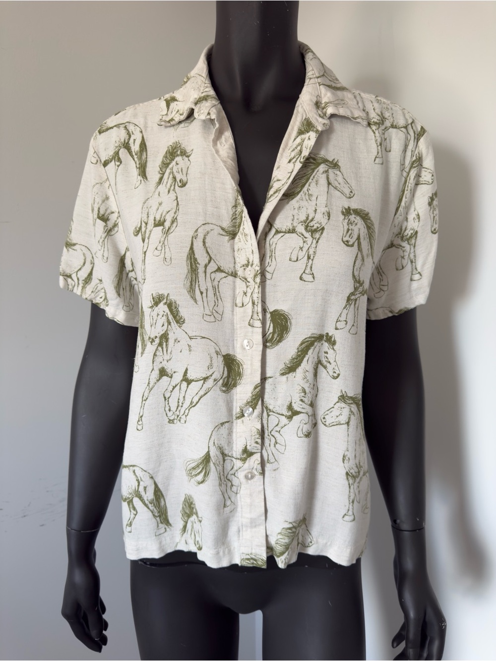 354. Jane + Delancey Horse Print Button-Up Linen Blend Shirt